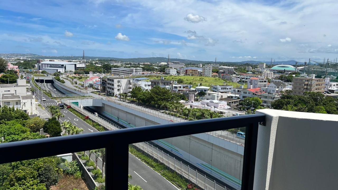 ＆Monde. Okinawa Arena Condominium Buitenkant foto